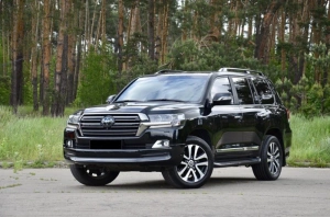 Toyota Land Cruiser 200